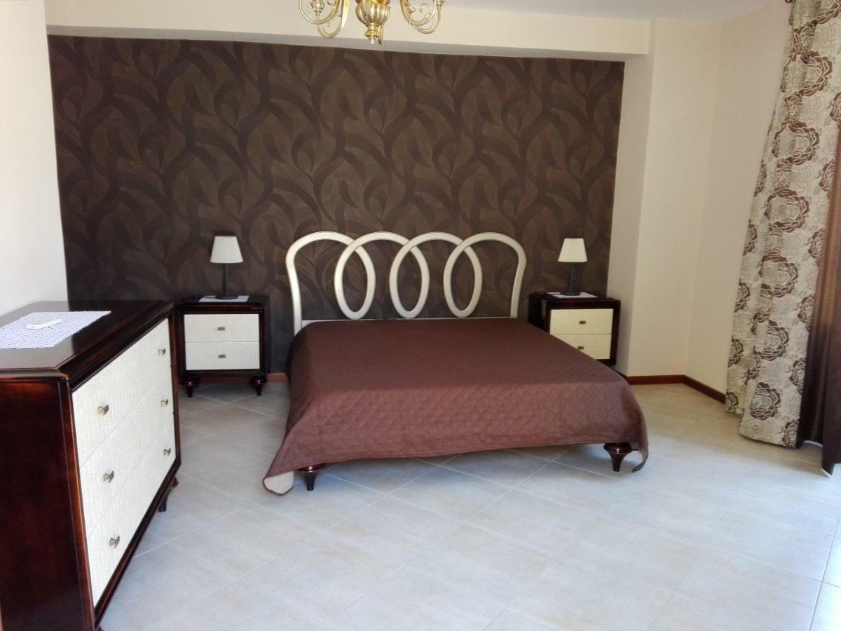 B&B Dante Barrafranca Екстериор снимка