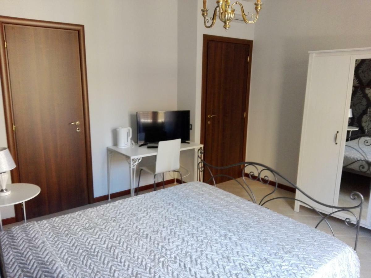 B&B Dante Barrafranca Екстериор снимка