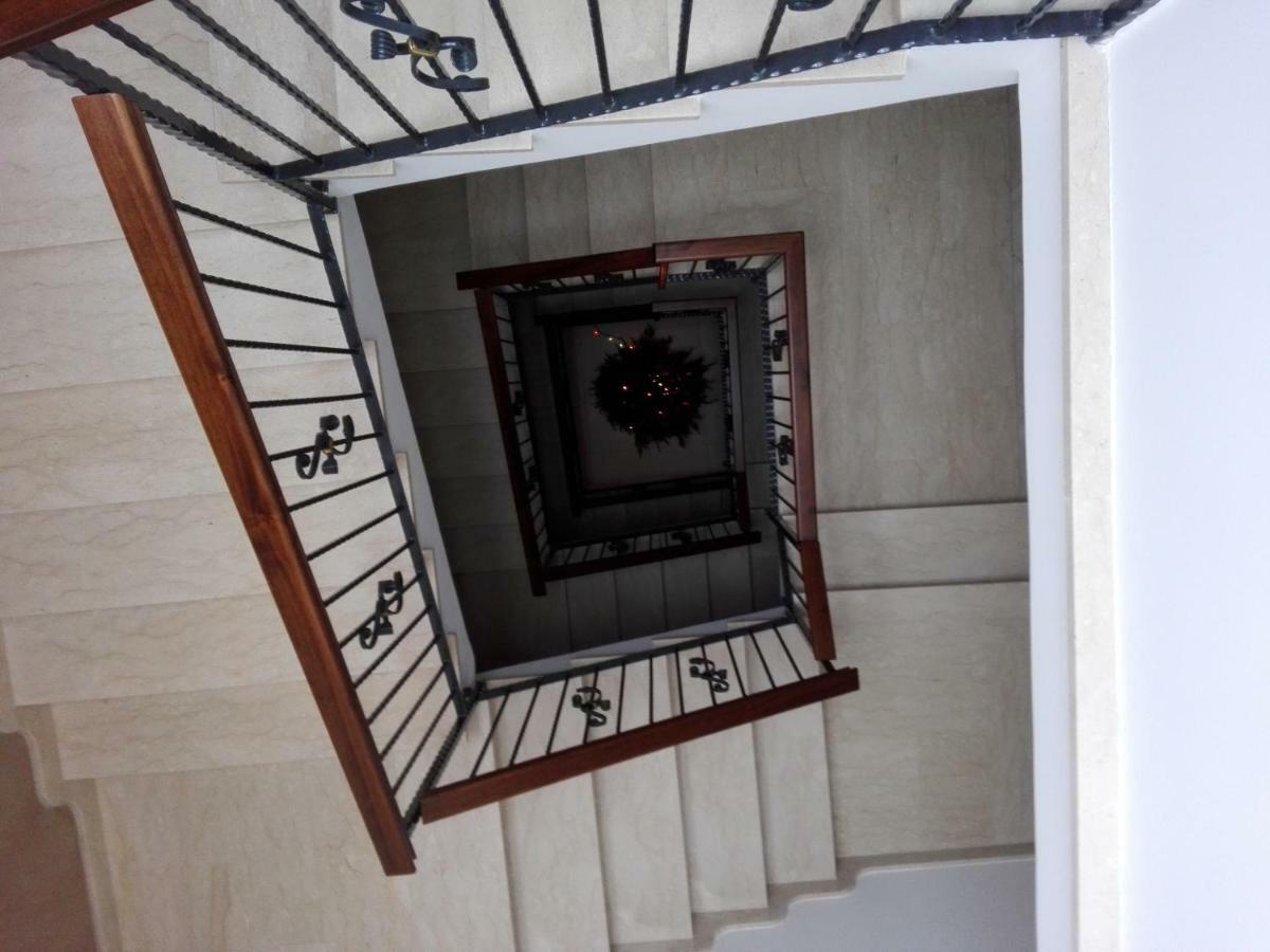 B&B Dante Barrafranca Екстериор снимка